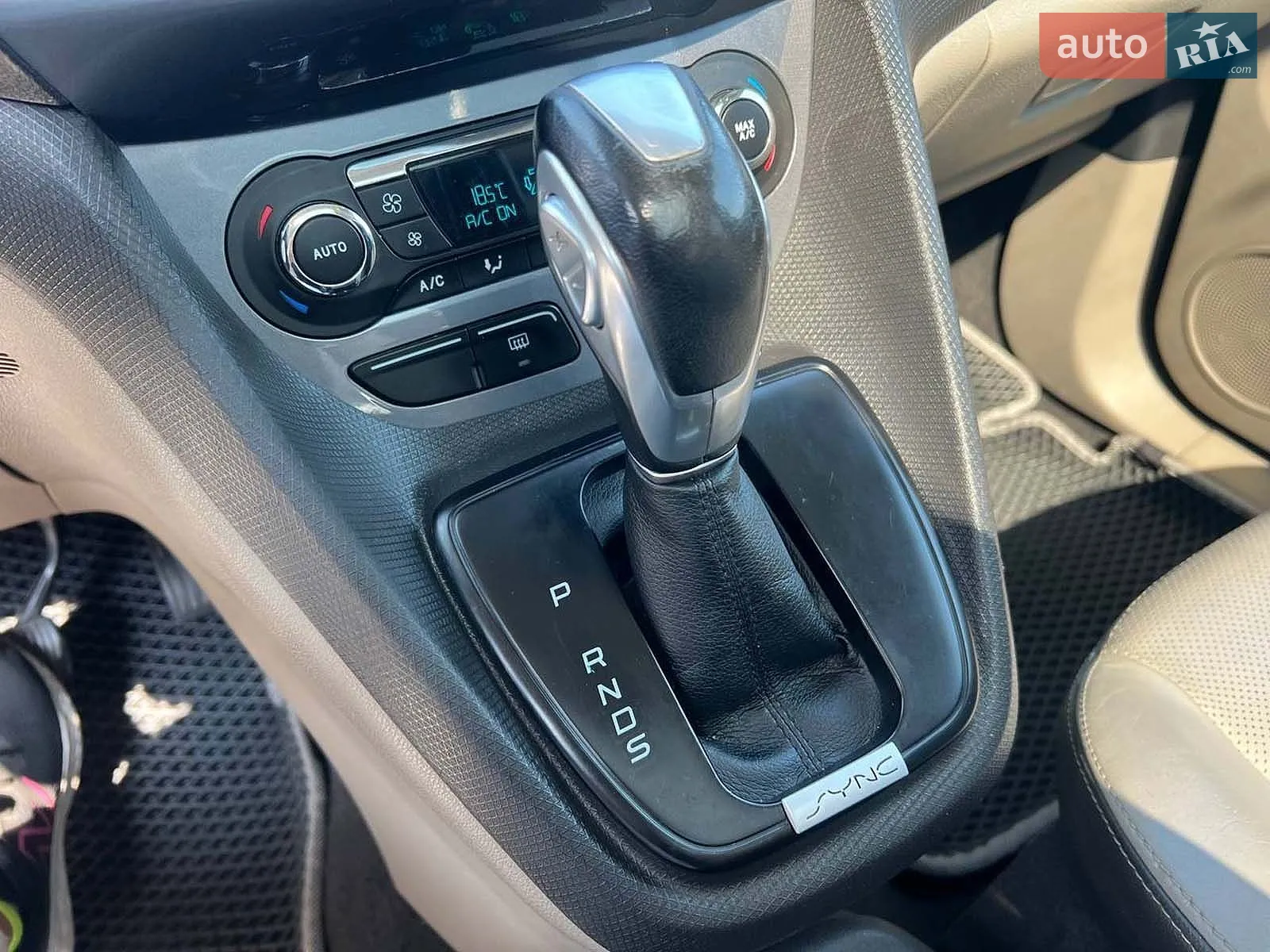 2016 Ford Transit Connect - мініатюра 33