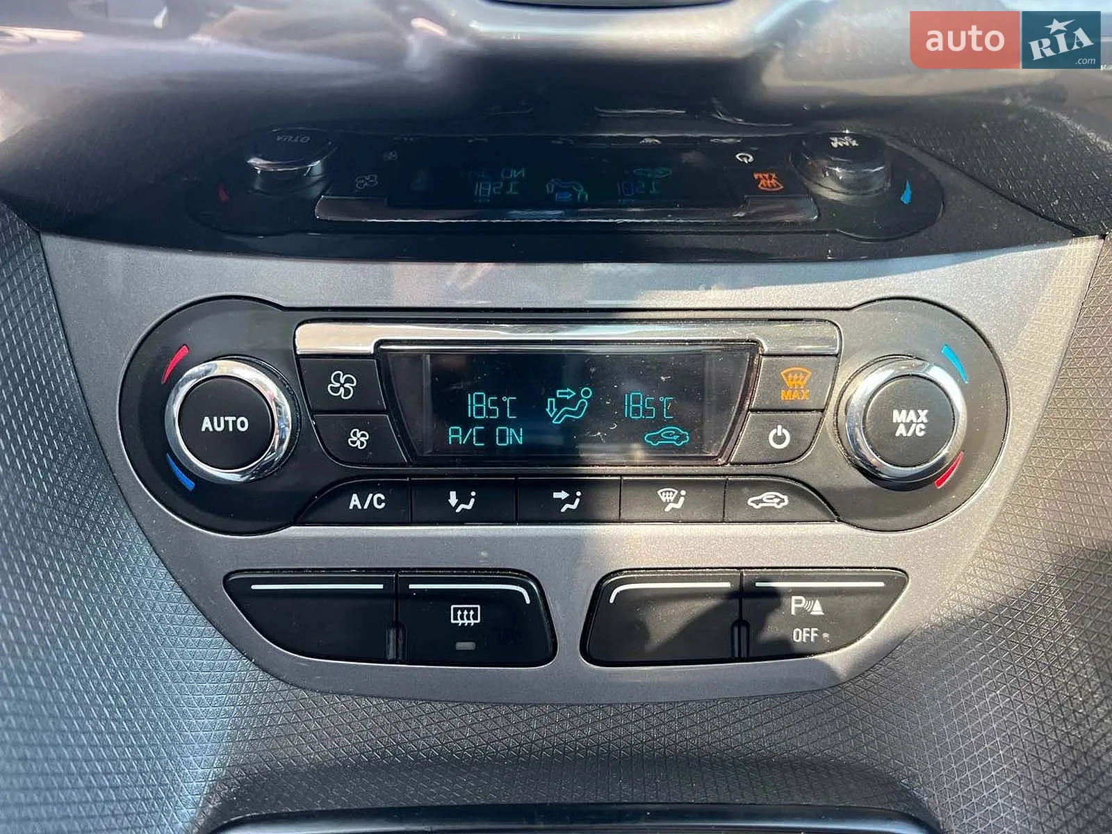2016 Ford Transit Connect - мініатюра 32