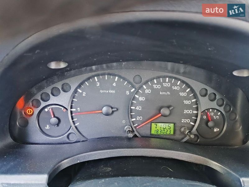 Мінівен Ford Transit Connect 2009 в Турійську