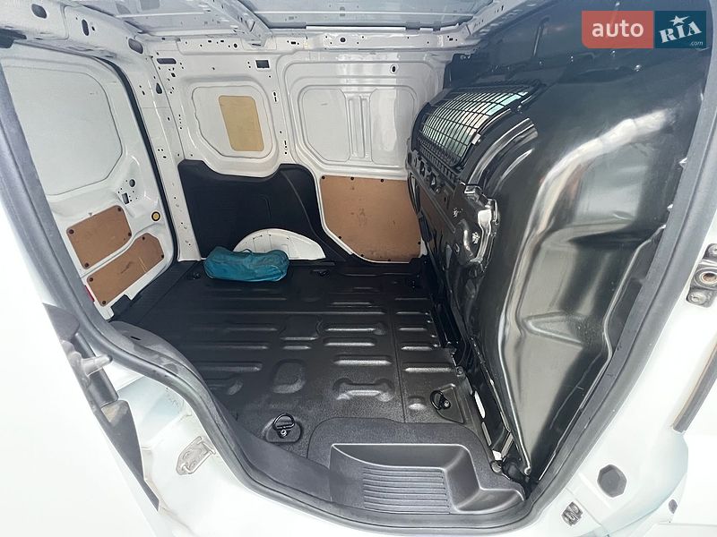Грузовой фургон Ford Transit Connect 2016 в Киеве