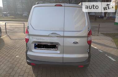 Грузопассажирский фургон Ford Transit Courier 2017 в 