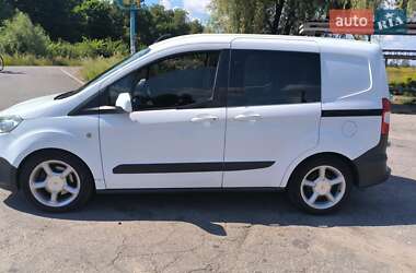 Ford Transit Courier 2017