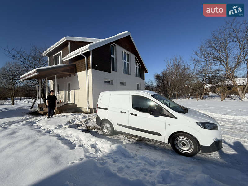 Грузовой фургон Ford Transit Courier 2022 в Киеве фото 7 Грузовой фургон Ford Transit Courier 2022 в Киеве