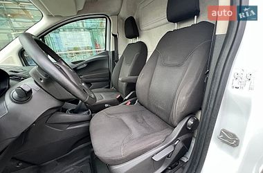 Вантажний фургон Ford Transit Courier 2014 в Києві