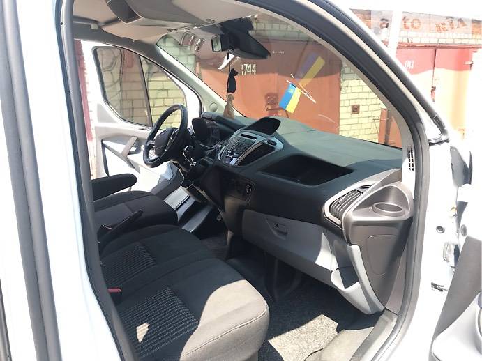Вантажопасажирський фургон Ford Transit Custom 2013 в Дніпрі