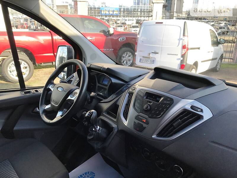 Вантажопасажирський фургон Ford Transit Custom 2015 в Одесі