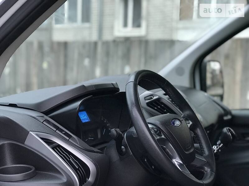 Вантажопасажирський фургон Ford Transit Custom 2014 в Дубні