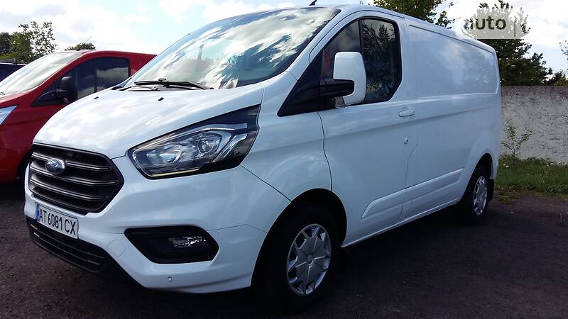 Вантажопасажирський фургон Ford Transit Custom 2018 в Івано-Франківську