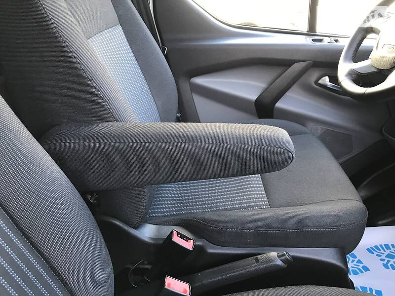 Вантажопасажирський фургон Ford Transit Custom 2016 в Одесі фото 37 Вантажопасажирський фургон Ford Transit Custom 2016 в Одесі