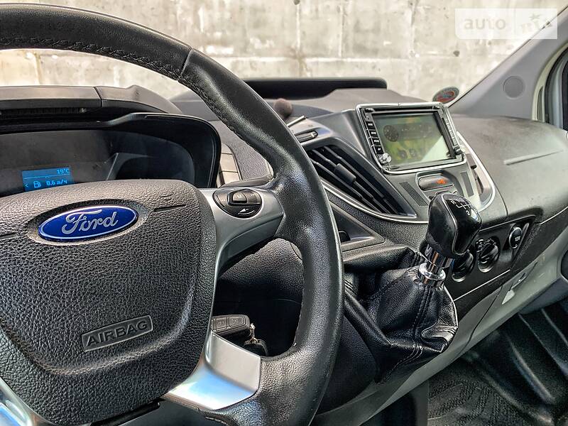 Вантажопасажирський фургон Ford Transit Custom 2015 в Києві фото 17 Вантажопасажирський фургон Ford Transit Custom 2015 в Києві