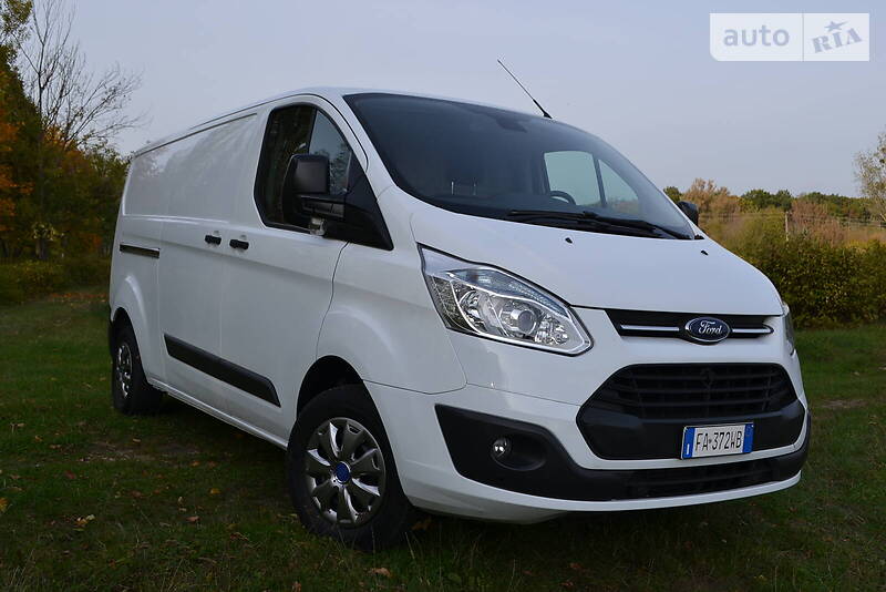 Грузопассажирский фургон Ford Transit Custom 2015 в Дубно