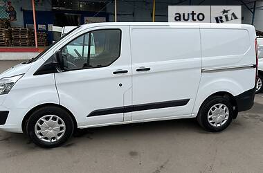 Грузовой фургон Ford Transit Custom 2017 в Луцке