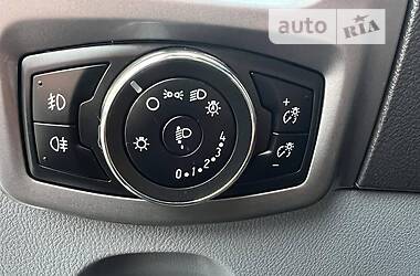 Грузовой фургон Ford Transit Custom 2017 в Луцке