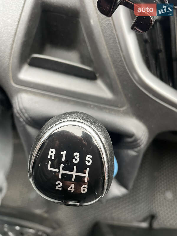 Грузовой фургон Ford Transit Custom 2017 в Киеве фото 5 Грузовой фургон Ford Transit Custom 2017 в Киеве