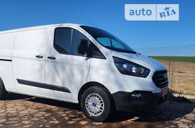 Вантажний фургон Ford Transit Custom 2019 в Нововолинську