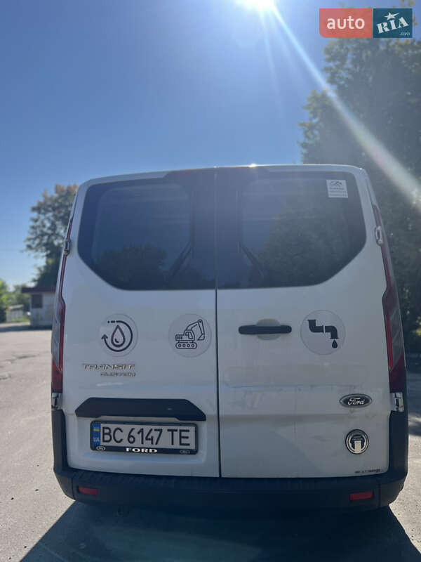 Вантажний фургон Ford Transit Custom 2013 в Львові