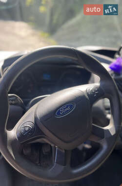 Грузовой фургон Ford Transit Custom 2013 в 