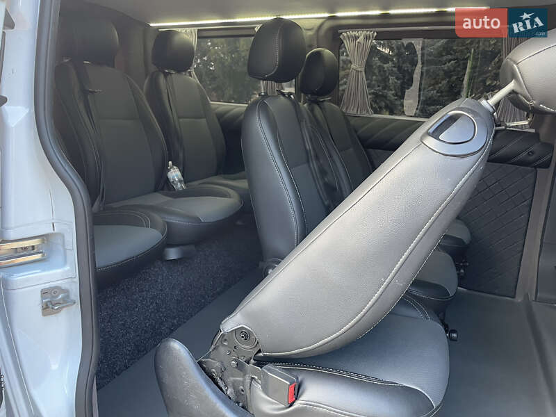 Мінівен Ford Transit Custom 2015 в Києві фото 20 Мінівен Ford Transit Custom 2015 в Києві