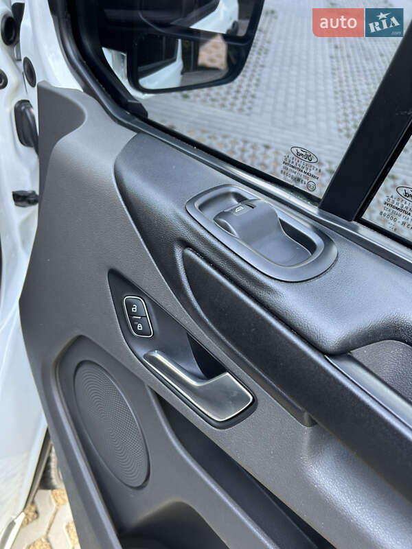 Вантажний фургон Ford Transit Custom 2019 в Харкові фото 24 Вантажний фургон Ford Transit Custom 2019 в Харкові