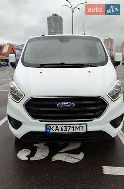 Вантажний фургон Ford Transit Custom 2018 в 