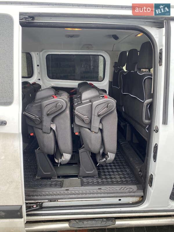 Минивэн Ford Transit Custom 2015 в Львове