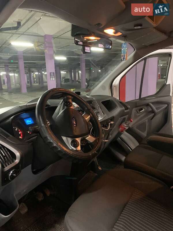 Минивэн Ford Transit Custom 2013 в Лубнах