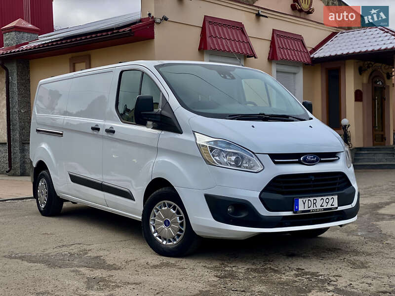 Вантажний фургон Ford Transit Custom 2016 в Полтаві