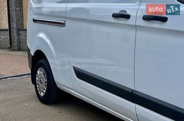 Вантажний фургон Ford Transit Custom 2016 в Полтаві