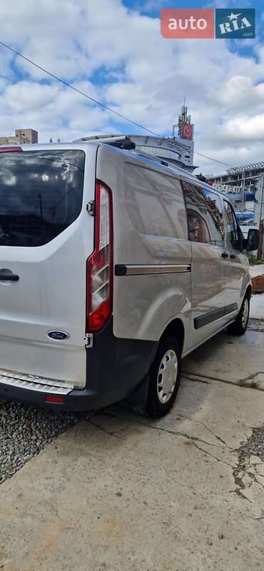 Вантажопасажирський фургон Ford Transit Custom 2016 в Києві фото 6 Вантажопасажирський фургон Ford Transit Custom 2016 в Києві