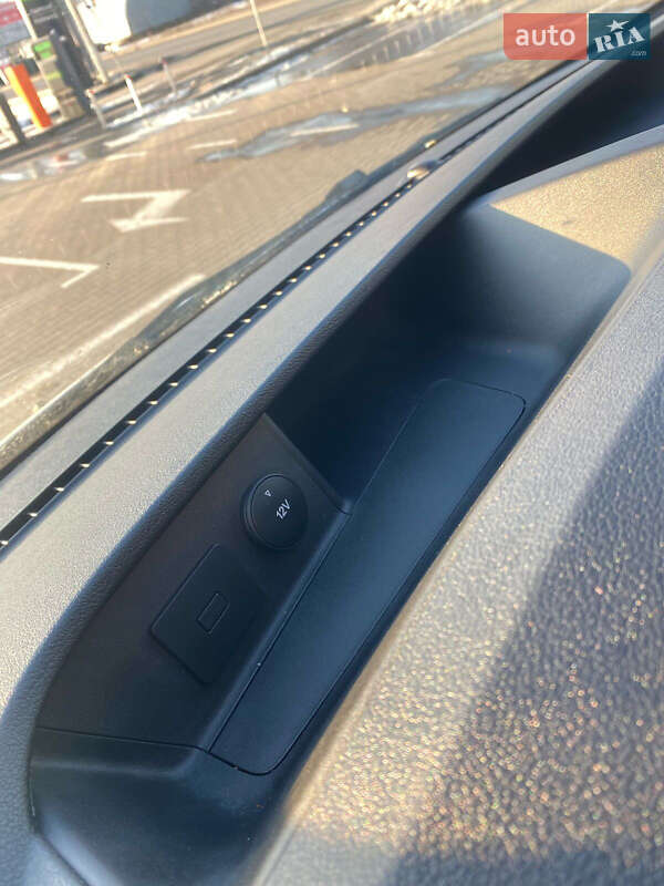 Грузовой фургон Ford Transit Custom 2020 в Киеве фото 18 Грузовой фургон Ford Transit Custom 2020 в Киеве