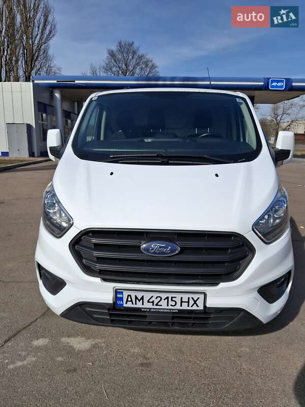 Вантажний фургон Ford Transit Custom 2020 в Коростені