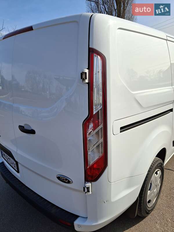 Вантажний фургон Ford Transit Custom 2020 в Коростені