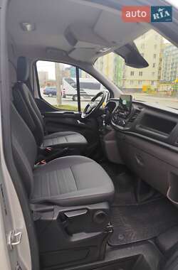 Минивэн Ford Transit Custom 2018 в 