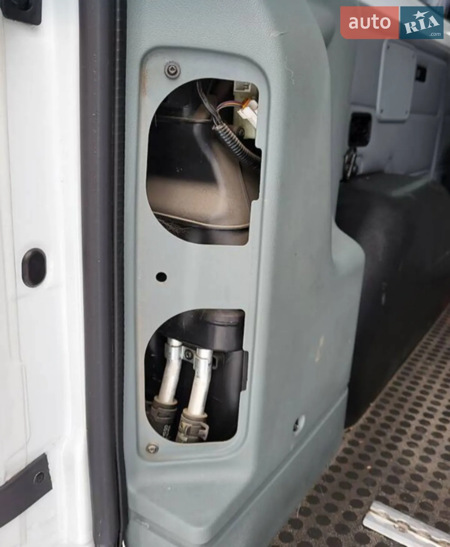 2012 Ford Transit Connect - мініатюра 15