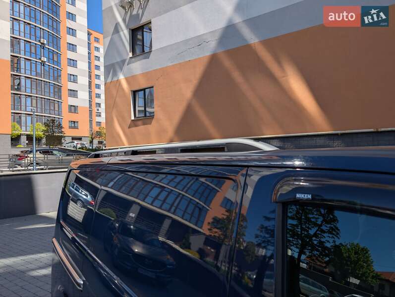 Вантажний фургон Ford Transit Custom 2014 в Івано-Франківську