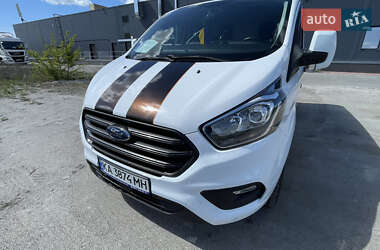 Грузовой фургон Ford Transit Custom 2018 в 