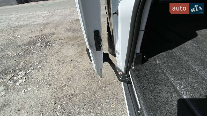 Вантажний фургон Ford Transit Custom 2018 в Києві