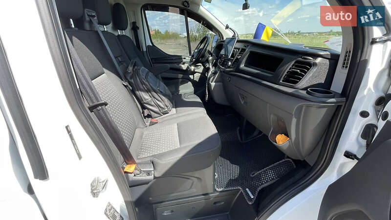 Вантажний фургон Ford Transit Custom 2018 в Києві