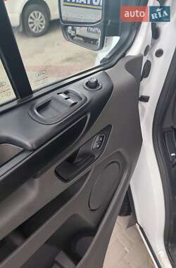 Грузовой фургон Ford Transit Custom 2018 в 