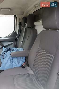 Автовоз Ford Transit Custom 2013 в 