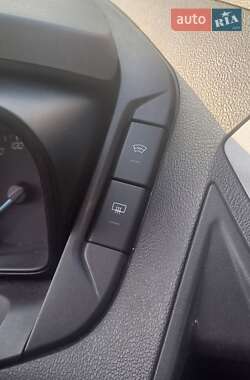Мінівен Ford Transit Custom 2014 в 