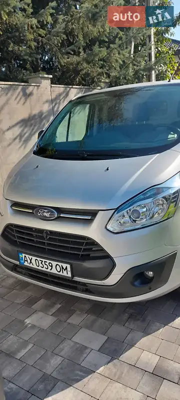 Грузовой фургон Ford Transit Custom 2015 в 