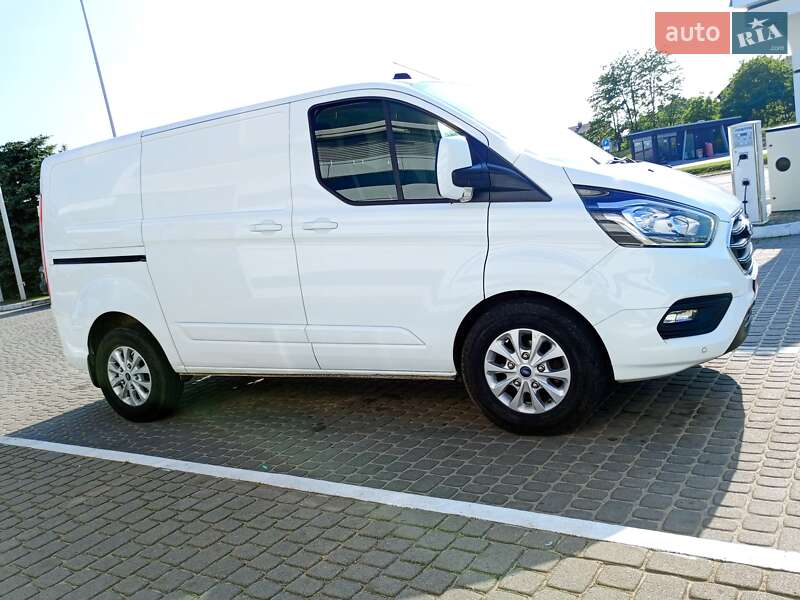 Грузовой фургон Ford Transit Custom 2020 в Львове