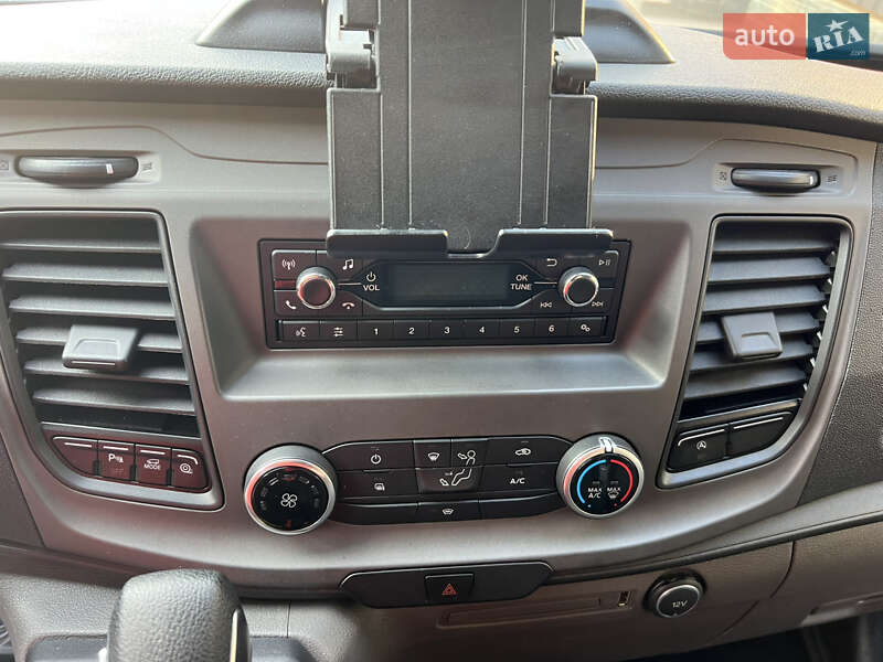 Вантажний фургон Ford Transit Custom 2020 в Радомишлі фото 24 Вантажний фургон Ford Transit Custom 2020 в Радомишлі