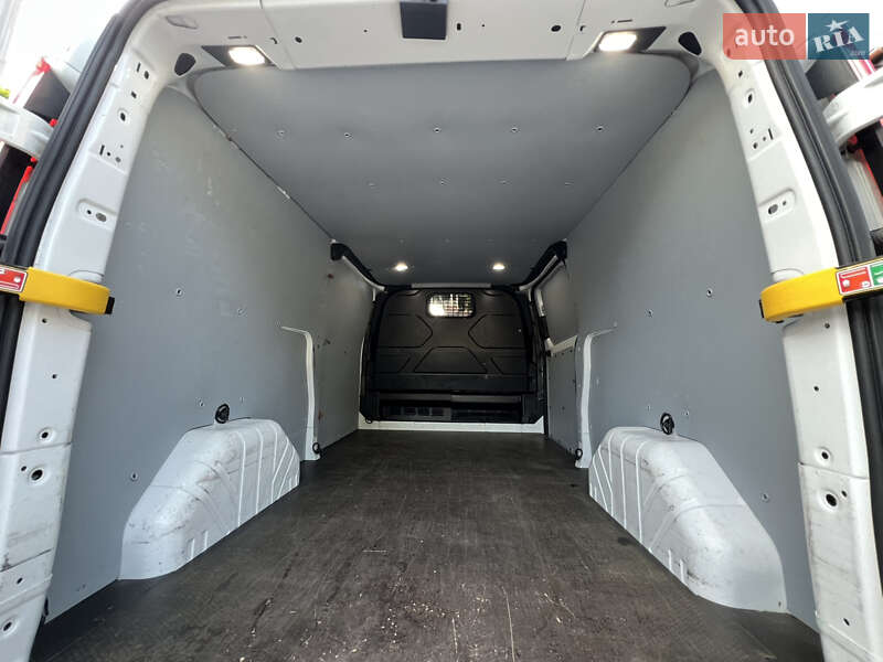 Вантажний фургон Ford Transit Custom 2020 в Радомишлі фото 38 Вантажний фургон Ford Transit Custom 2020 в Радомишлі