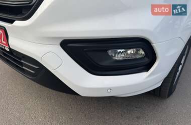 Грузовой фургон Ford Transit Custom 2021 в 