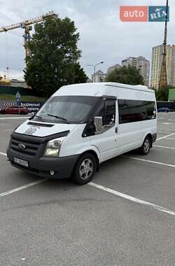 Минивэн Ford Transit Custom 2011 в 