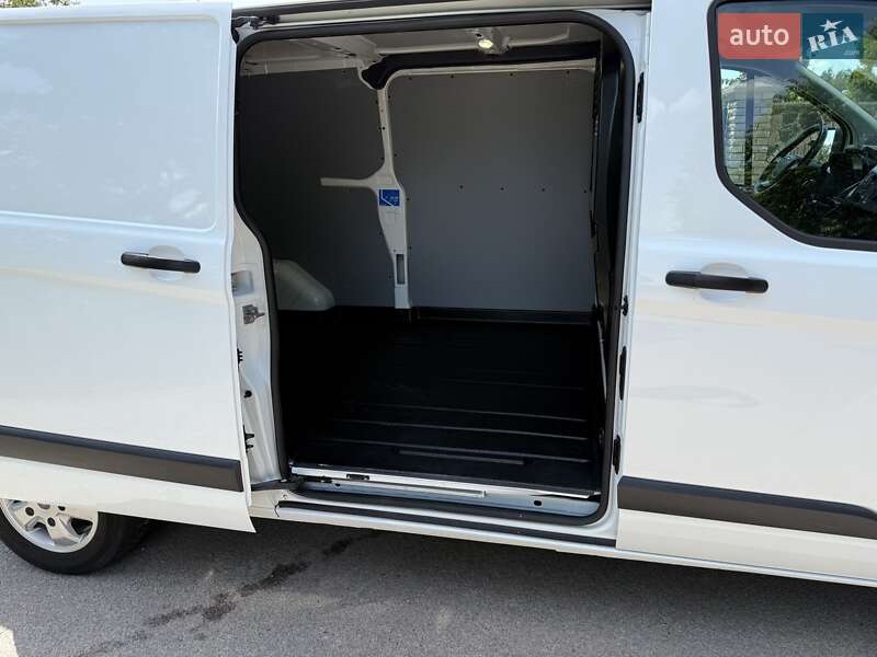 Вантажний фургон Ford Transit Custom 2016 в Житомирі
