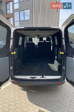 Грузовой фургон Ford Transit Custom 2015 в 