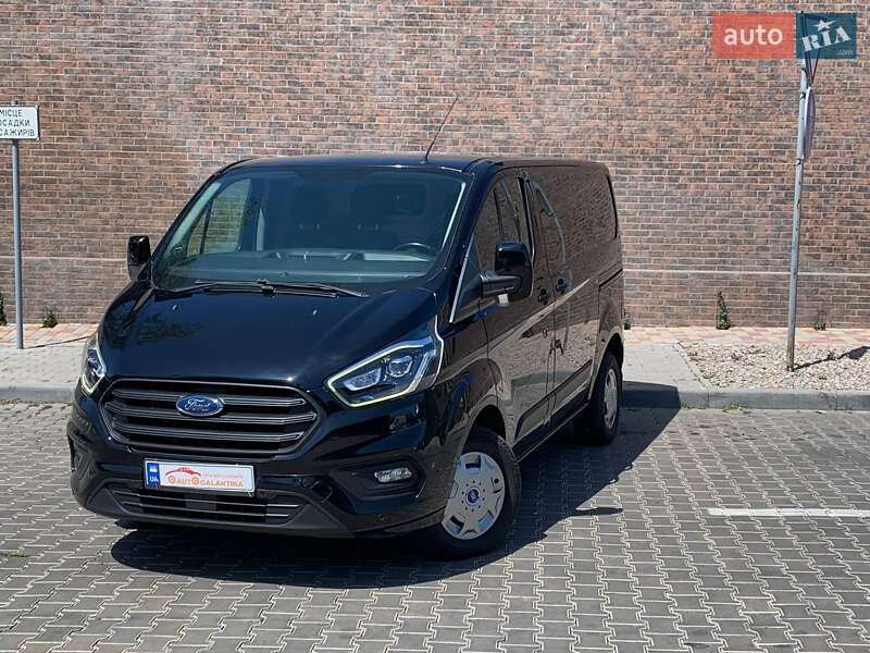 Грузовой фургон Ford Transit Custom 2018 в 